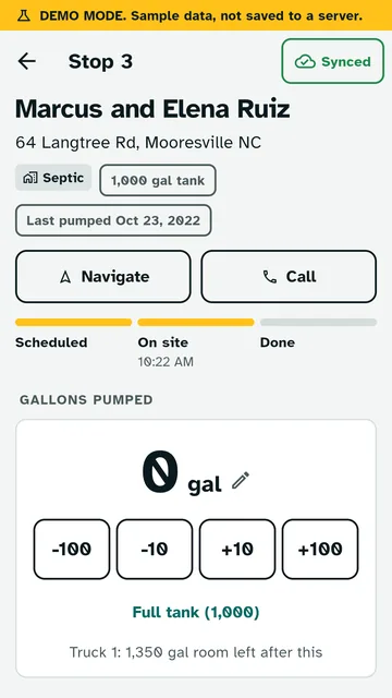Outfall job screen: stop 3, gallons pumped counter with plus and minus buttons, and full tank shortcut.